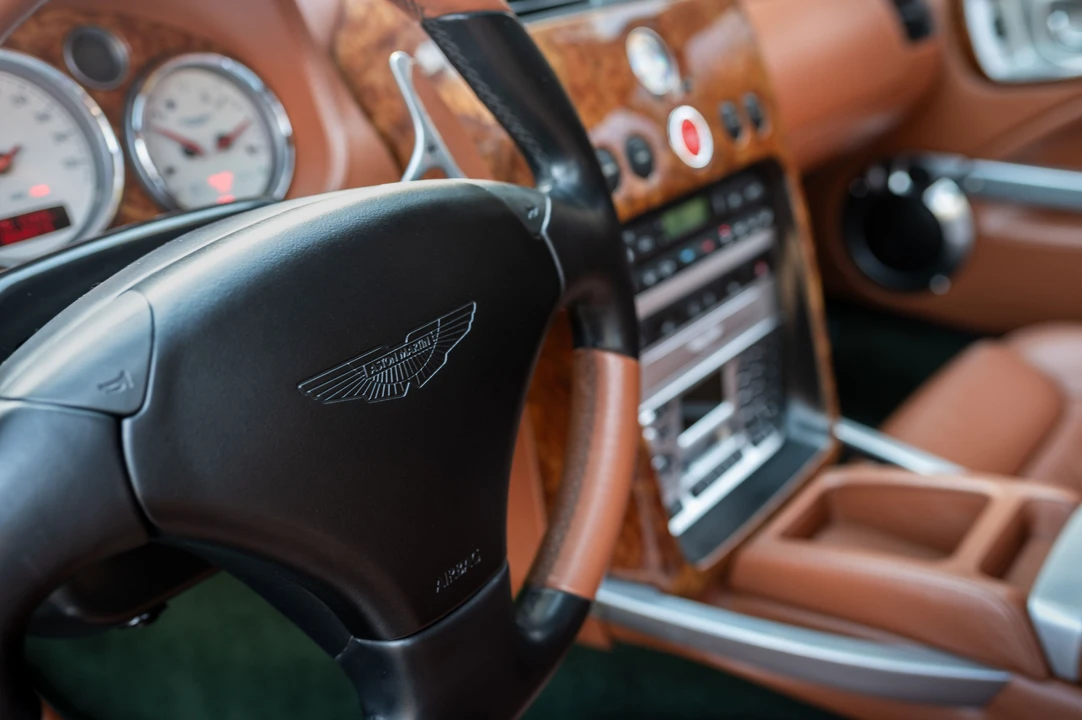 2003 Aston Martin Vanquish 1st Gen - Image 31 of 31