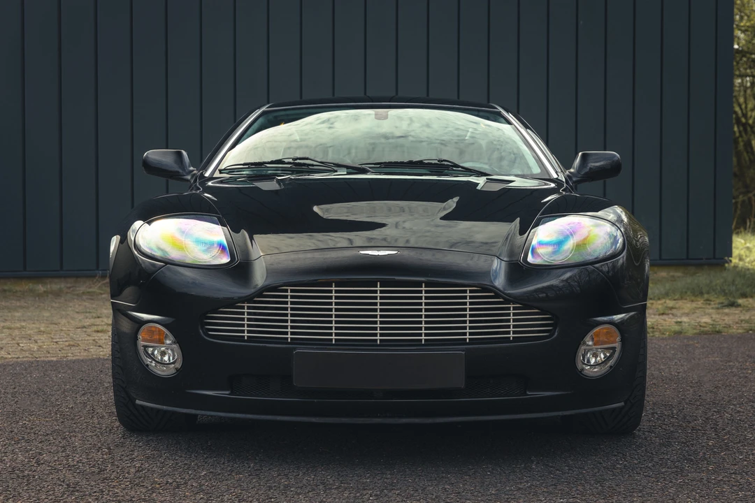2003 Aston Martin Vanquish 1st Gen - Image 5 of 31