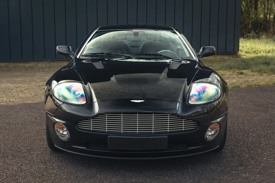 2003 Aston Martin Vanquish 1st Gen - Image 4 of 31