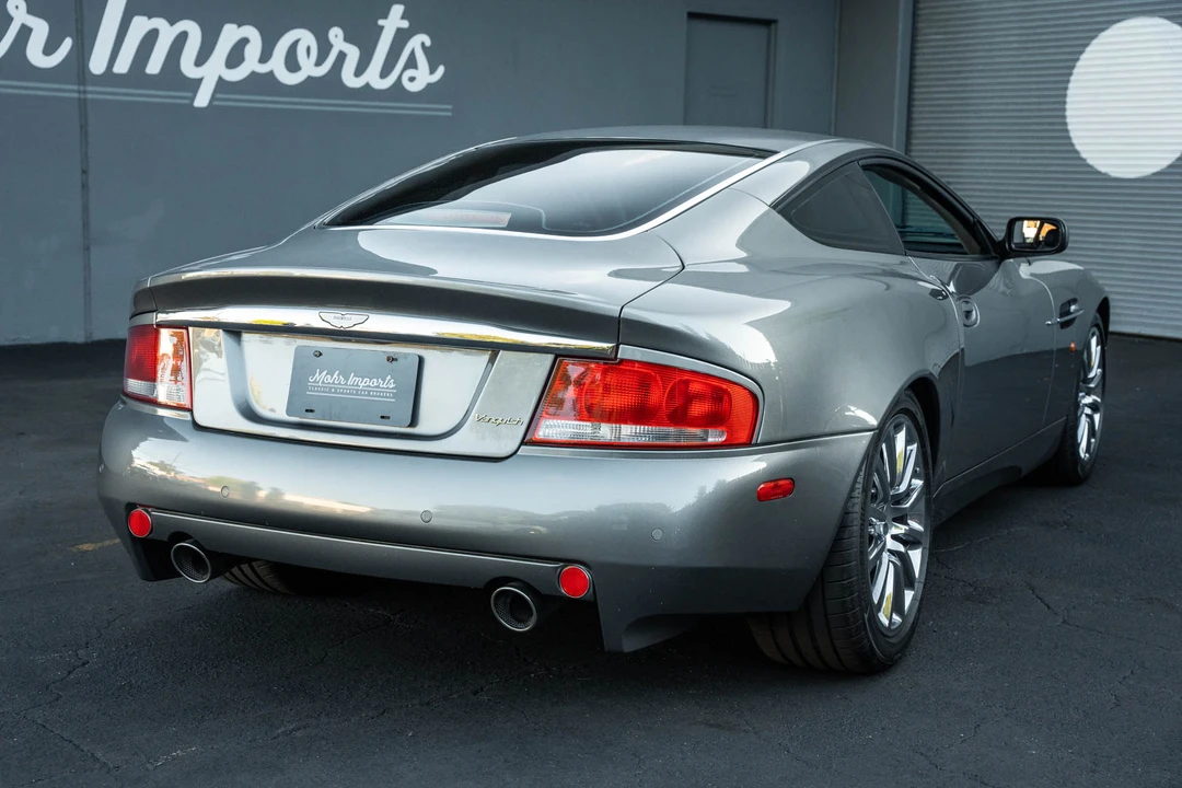 2003 Aston Martin Vanquish 1st Gen - Image 25 of 31