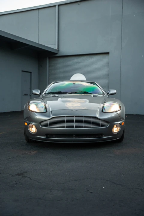 2003 Aston Martin Vanquish 1st Gen - Image 8 of 31