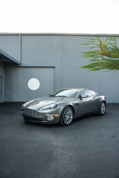 2003 Aston Martin Vanquish 1st Gen - Image 4 of 31