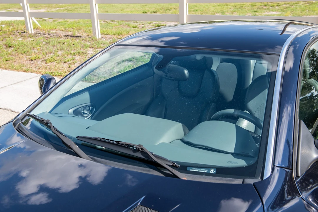 2003 Aston Martin Vanquish 1st Gen - Image 19 of 31