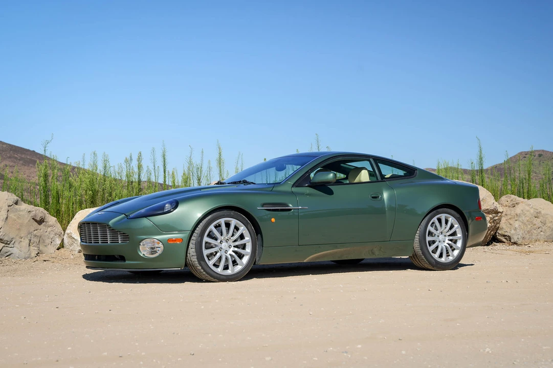 2003 Aston Martin Vanquish 1st Gen - Image 2 of 31