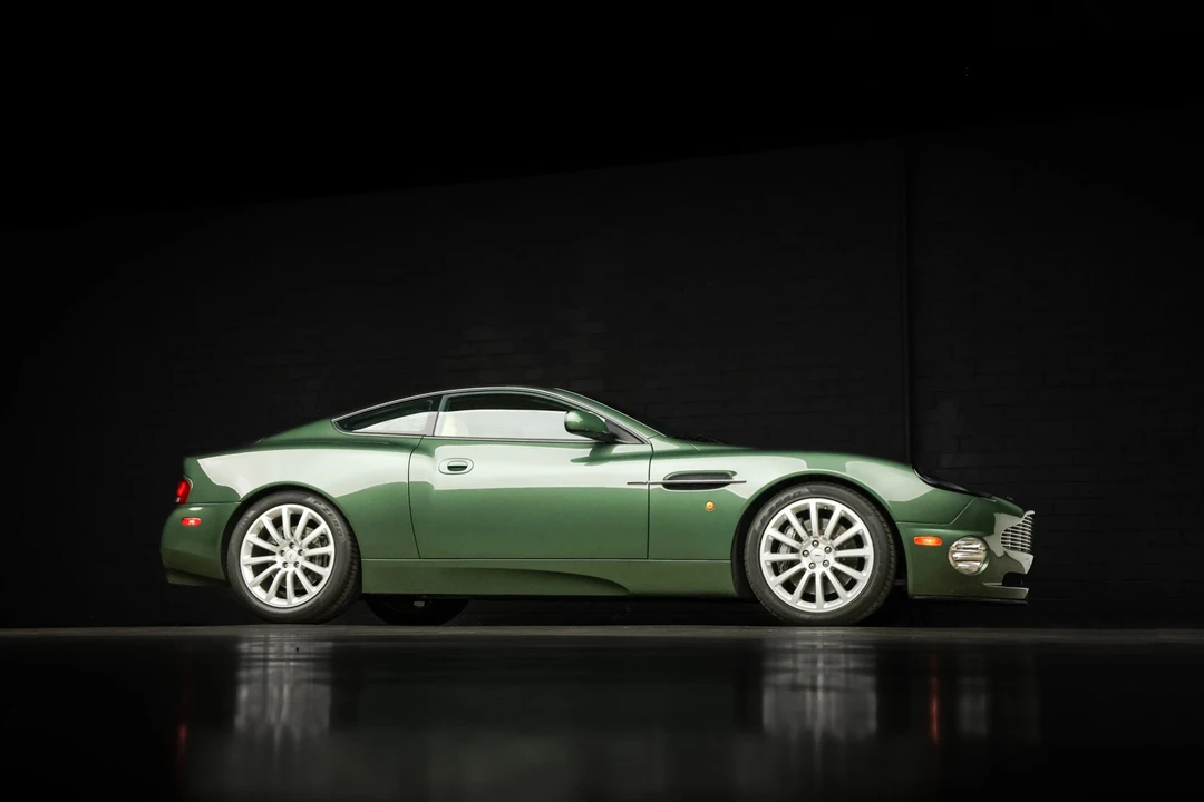 2003 Aston Martin Vanquish 1st Gen - Image 31 of 31