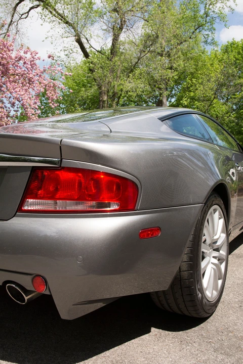 2003 Aston Martin Vanquish 1st Gen - Image 30 of 31
