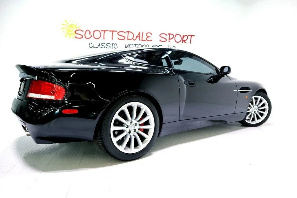 2003 Aston Martin Vanquish 1st Gen - Image 11 of 12