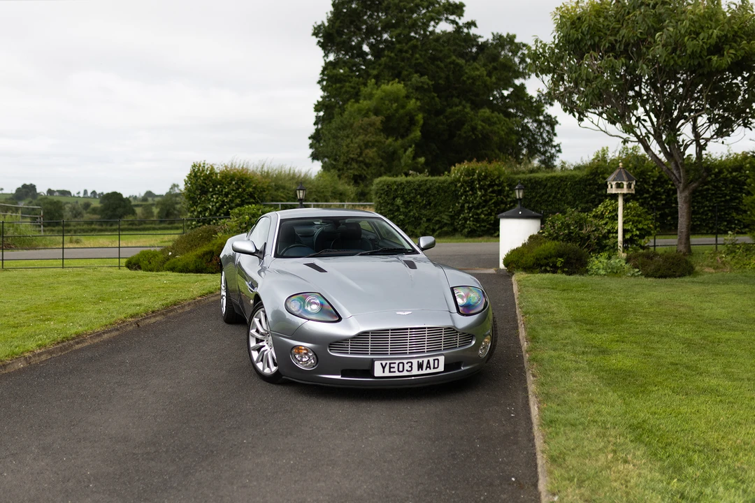 2004 Aston Martin Vanquish 1st Gen - Image 15 of 31