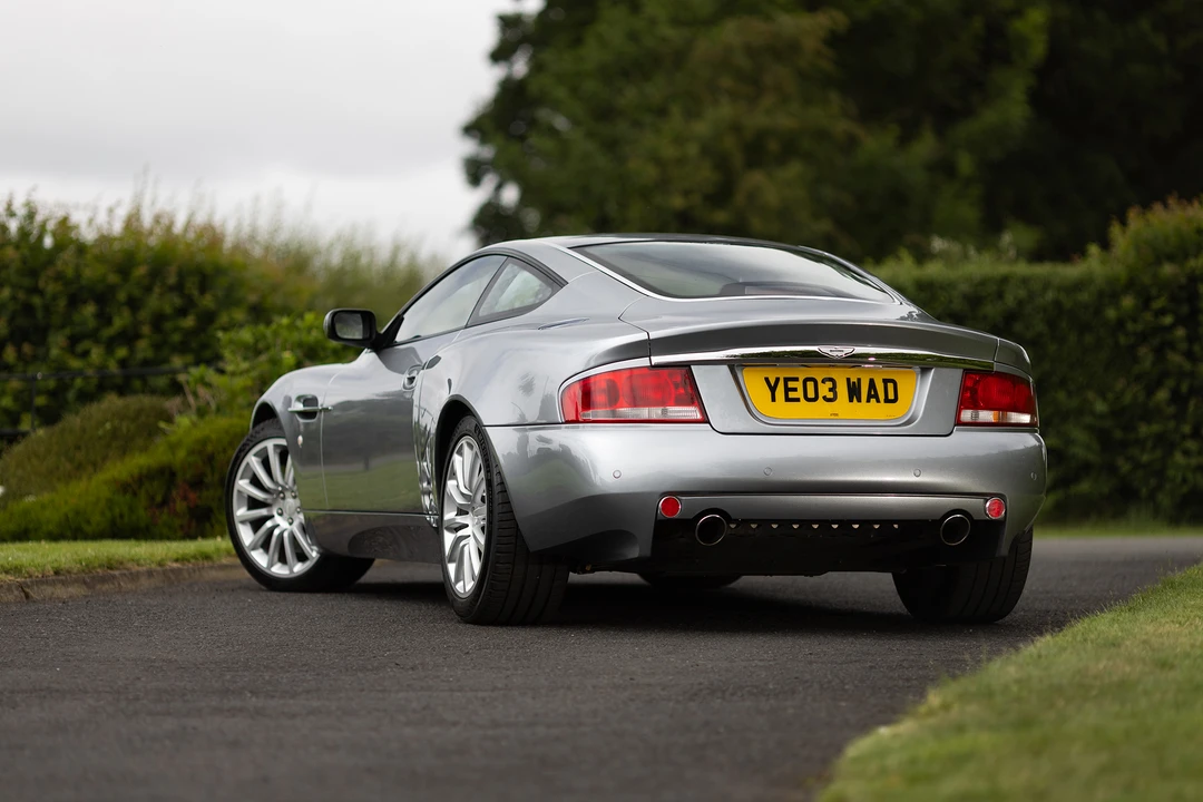2004 Aston Martin Vanquish 1st Gen - Image 7 of 31