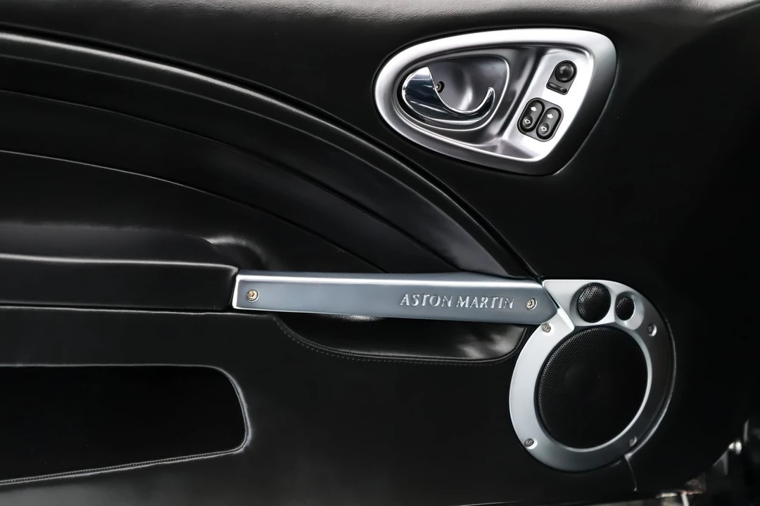 2003 Aston Martin Vanquish 1st Gen - Image 7 of 21