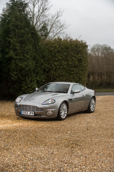 2003 Aston Martin Vanquish 1st Gen - Image 14 of 22