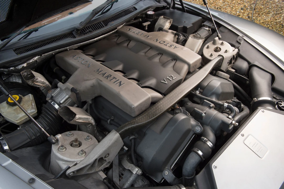 2003 Aston Martin Vanquish 1st Gen - Image 20 of 22