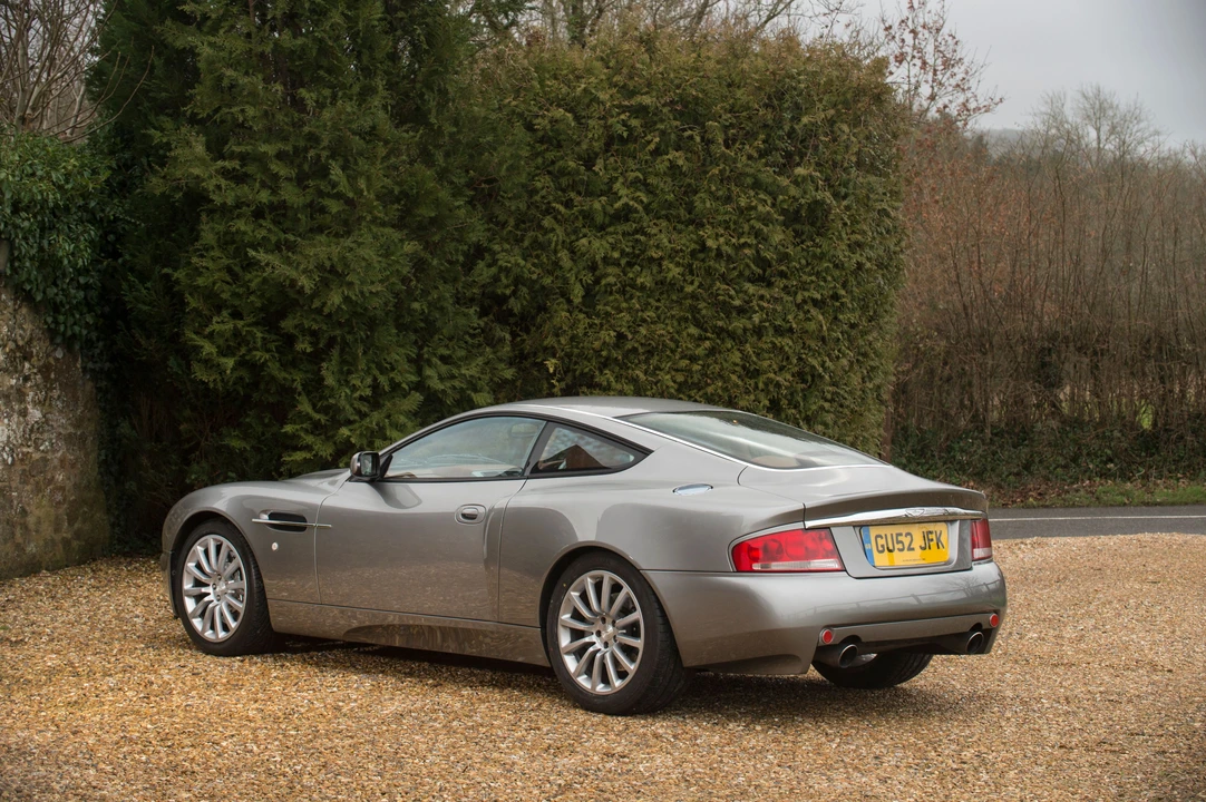 2003 Aston Martin Vanquish 1st Gen - Image 2 of 22