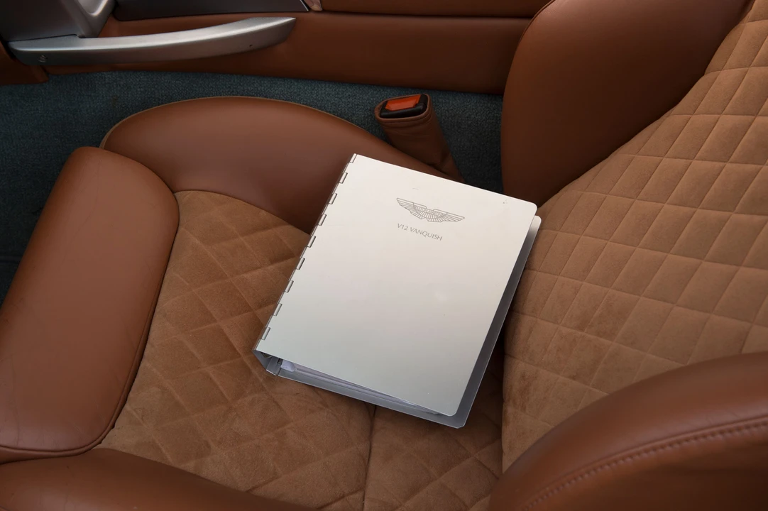 2003 Aston Martin Vanquish 1st Gen - Image 12 of 22
