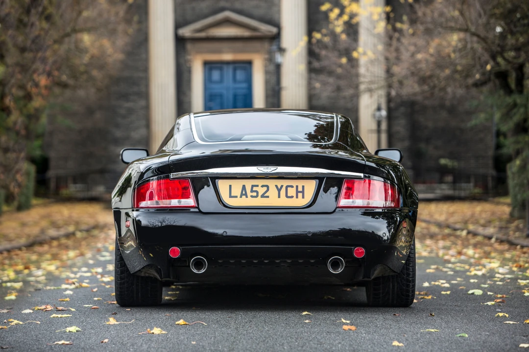 2003 Aston Martin Vanquish 1st Gen - Image 21 of 25