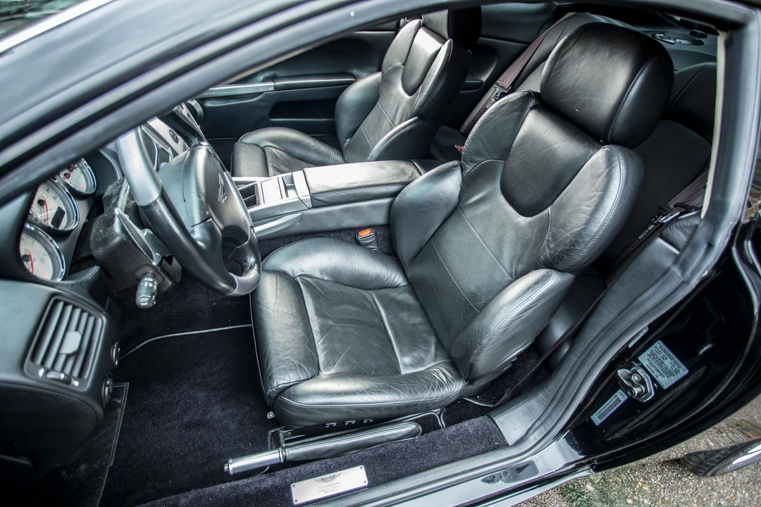 2003 Aston Martin Vanquish 1st Gen - Image 17 of 25