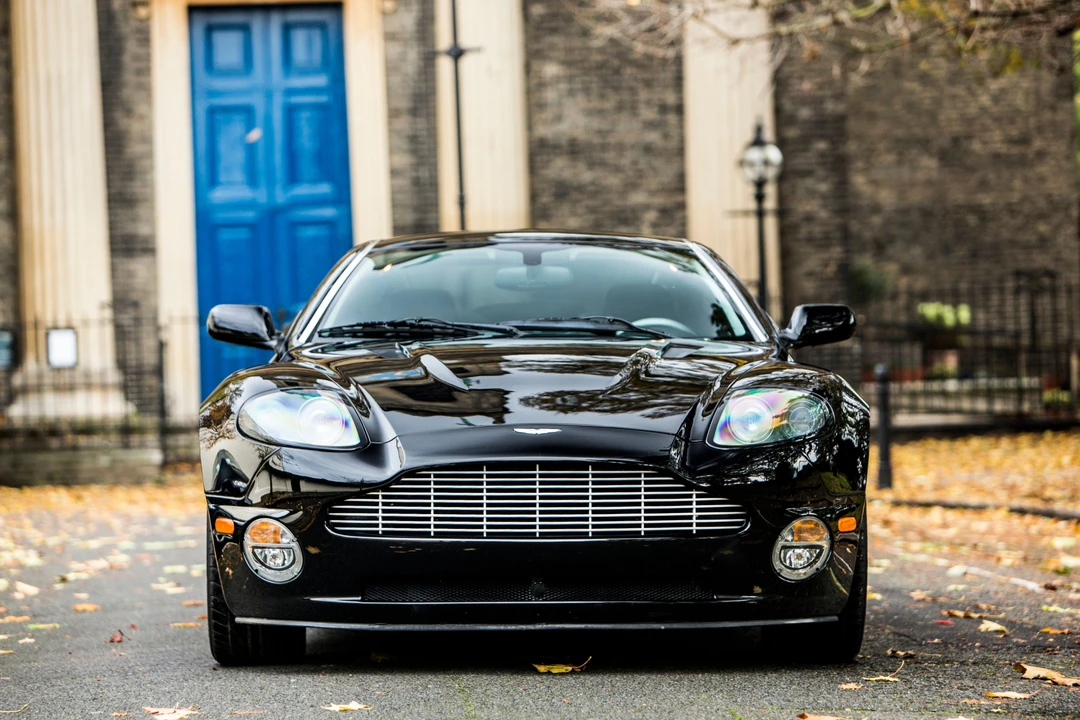 2003 Aston Martin Vanquish 1st Gen - Image 20 of 25