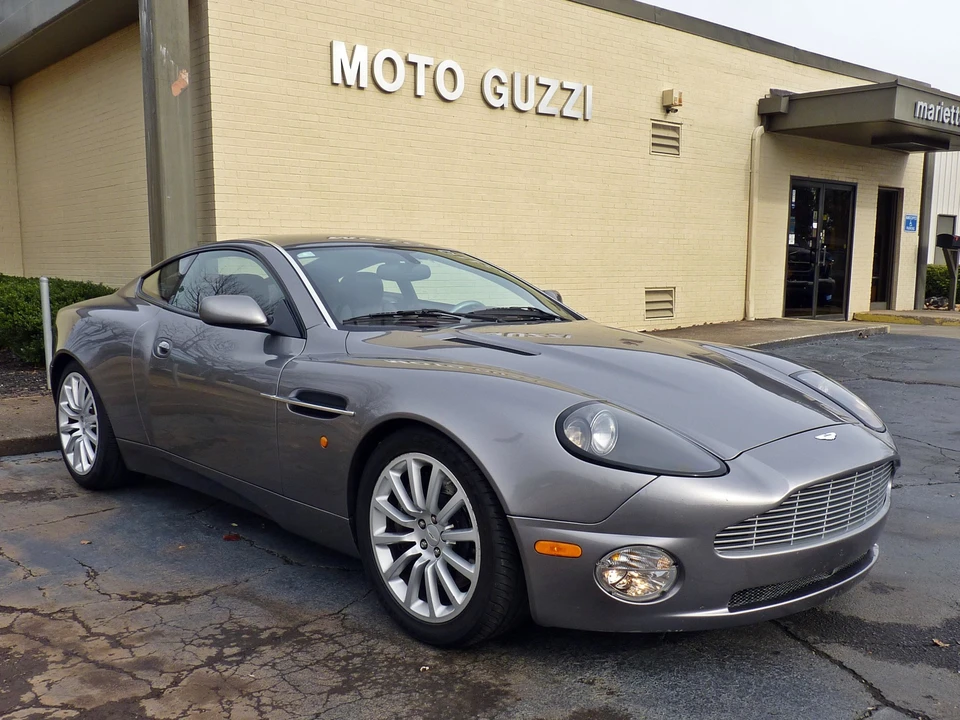 2003 Aston Martin Vanquish 1st Gen - Image 6 of 31