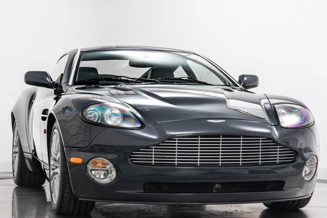 2003 Aston Martin Vanquish 1st Gen - Image 3 of 21