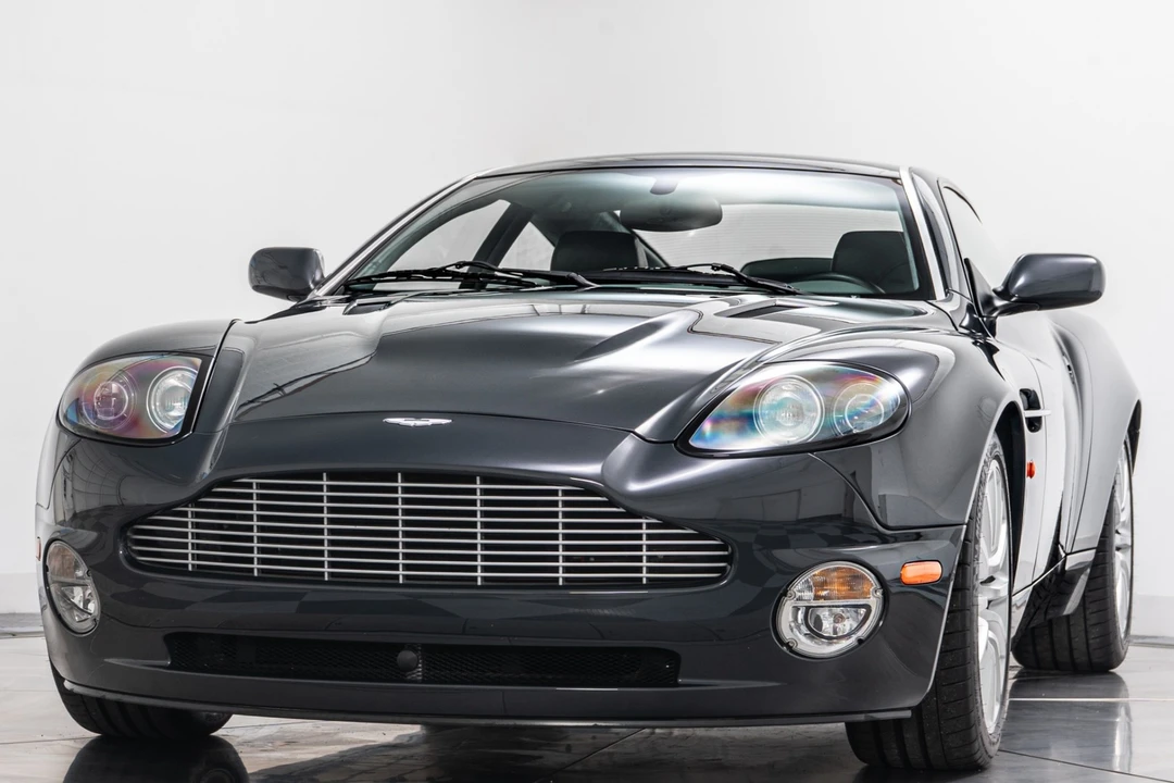 2003 Aston Martin Vanquish 1st Gen - Image 5 of 21