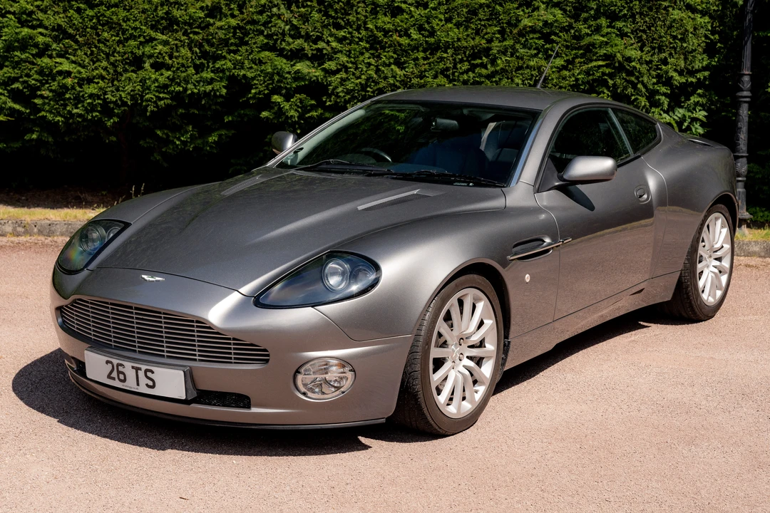 2003 Aston Martin Vanquish 1st Gen - Image 3 of 31