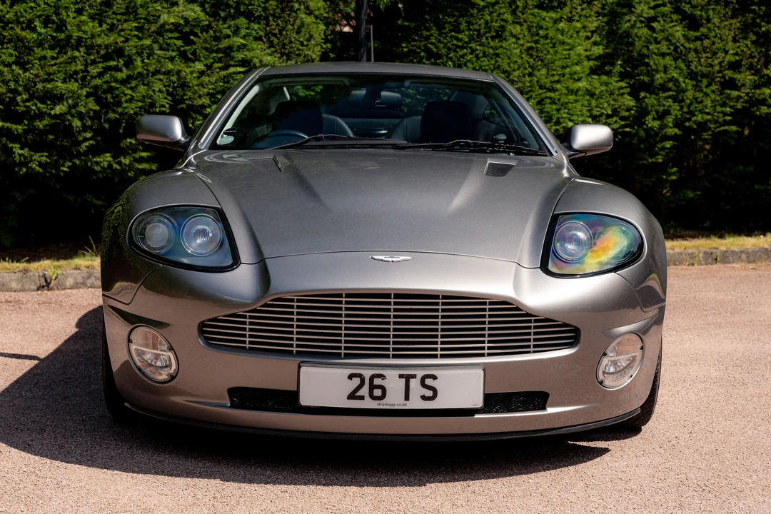 2003 Aston Martin Vanquish 1st Gen - Image 2 of 31