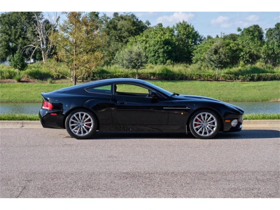 2003 Aston Martin Vanquish 1st Gen - Image 3 of 10