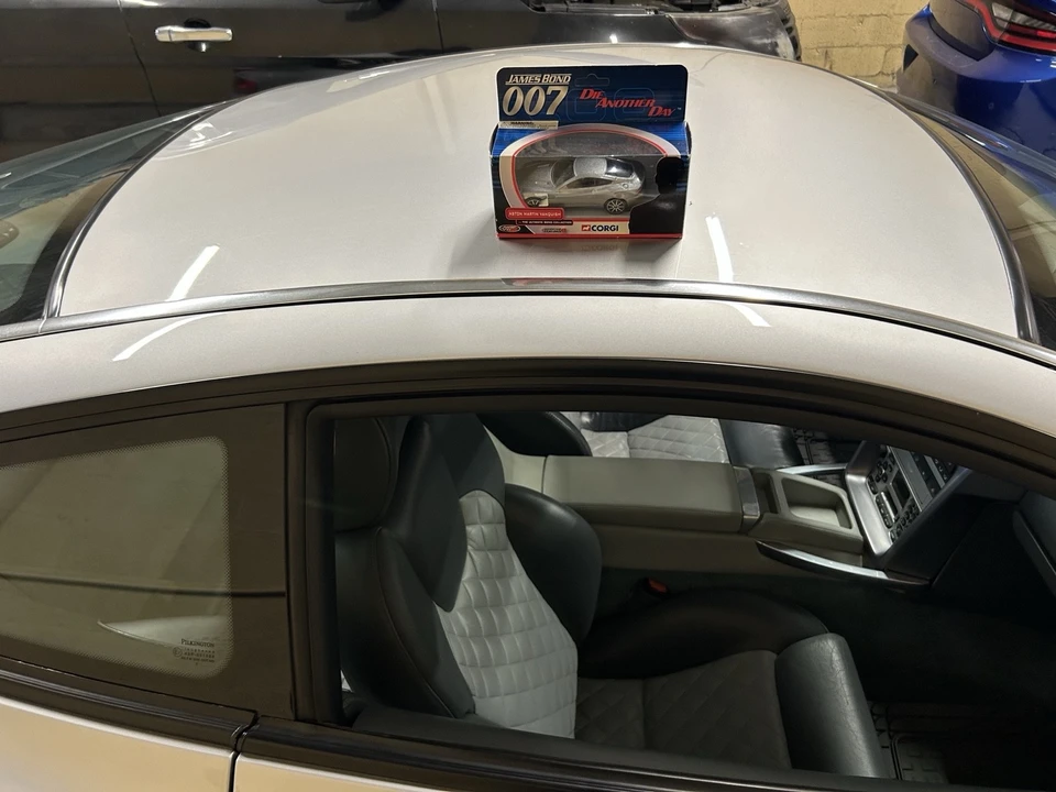 2003 Aston Martin Vanquish 1st Gen - Image 11 of 31