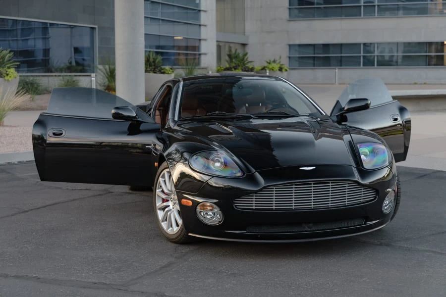 2003 Aston Martin Vanquish 1st Gen - Image 4 of 5