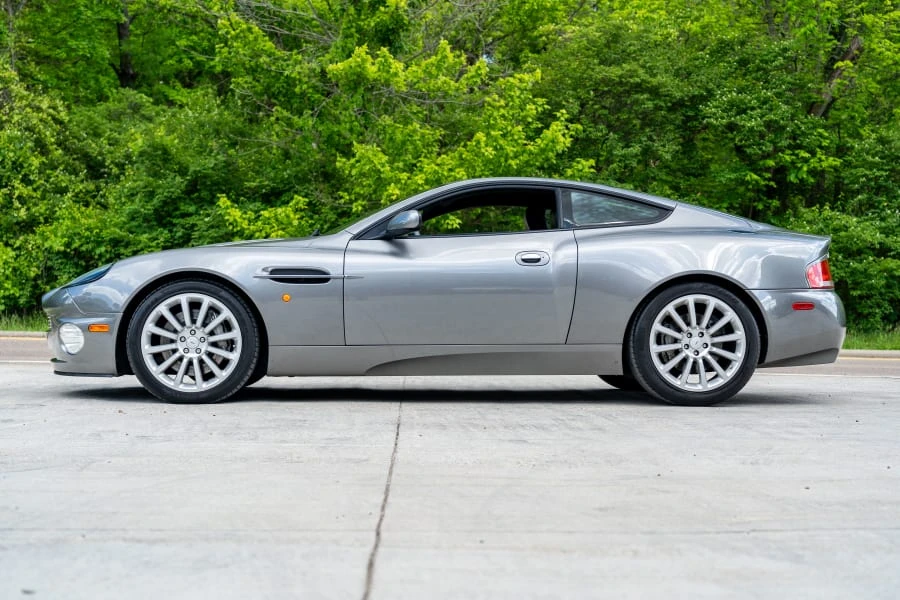 2003 Aston Martin Vanquish 1st Gen - Image 2 of 25