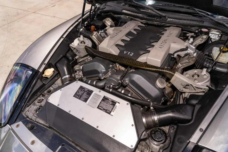 2003 Aston Martin Vanquish 1st Gen - Image 23 of 25