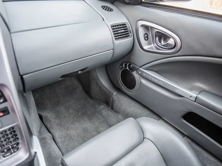 2003 Aston Martin Vanquish 1st Gen - Image 26 of 31