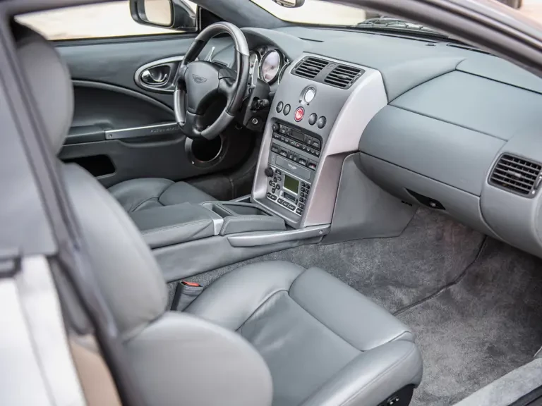 2003 Aston Martin Vanquish 1st Gen - Image 31 of 31