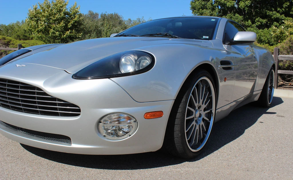 2003 Aston Martin Vanquish 1st Gen - Image 6 of 31