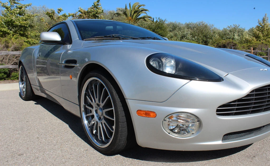 2003 Aston Martin Vanquish 1st Gen - Image 5 of 31