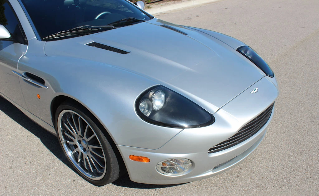 2003 Aston Martin Vanquish 1st Gen - Image 14 of 31