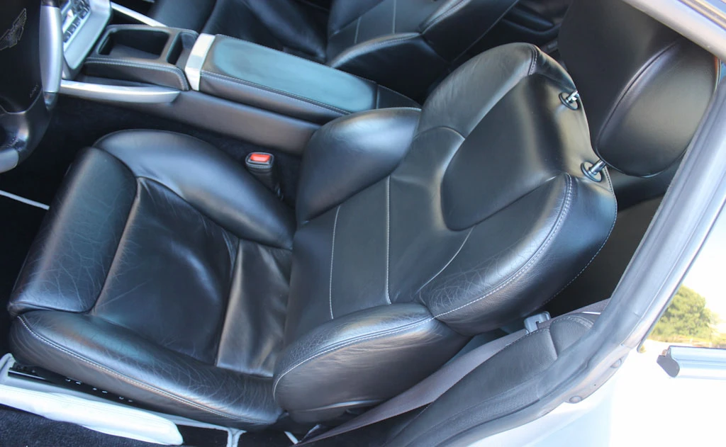 2003 Aston Martin Vanquish 1st Gen - Image 23 of 31