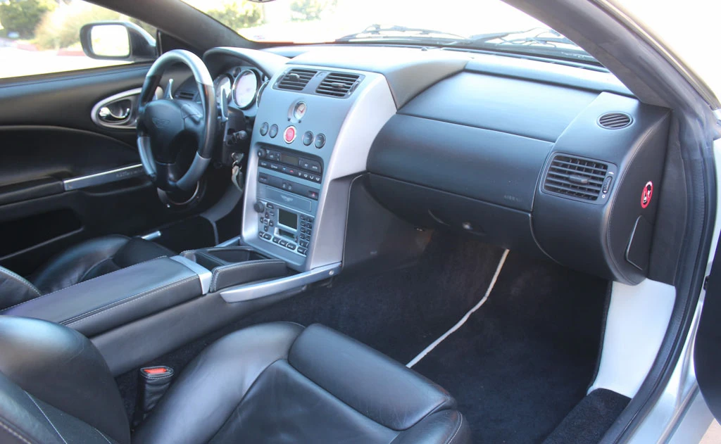 2003 Aston Martin Vanquish 1st Gen - Image 22 of 31