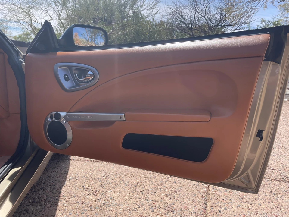 2003 Aston Martin Vanquish 1st Gen - Image 31 of 31