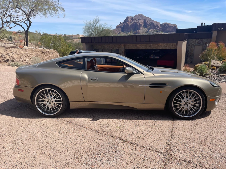 2003 Aston Martin Vanquish 1st Gen - Image 7 of 31