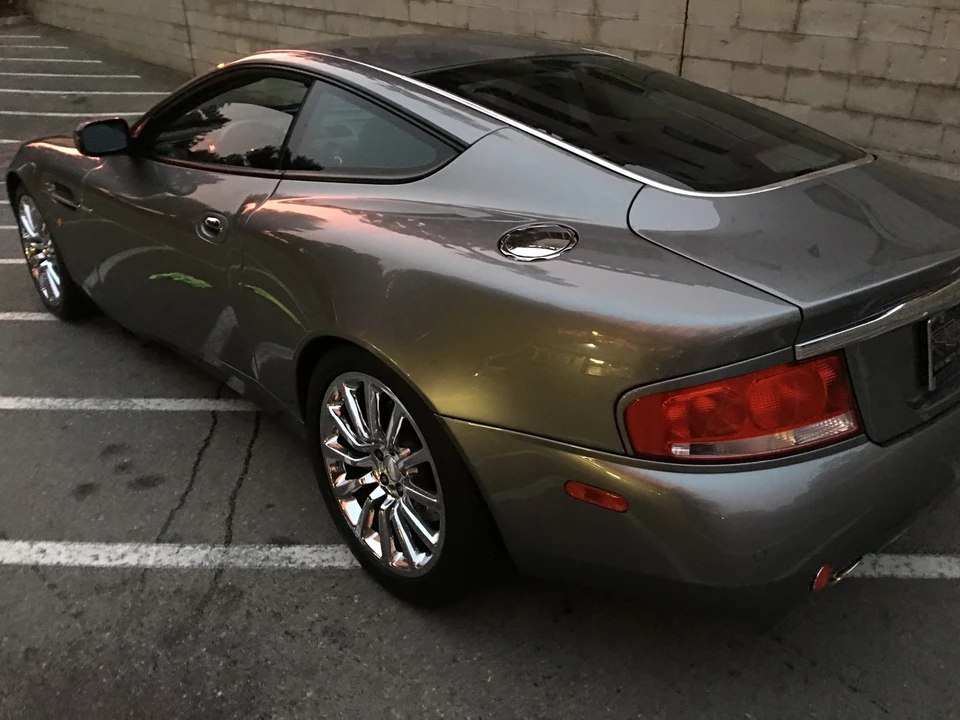 2003 Aston Martin Vanquish 1st Gen - Image 14 of 31