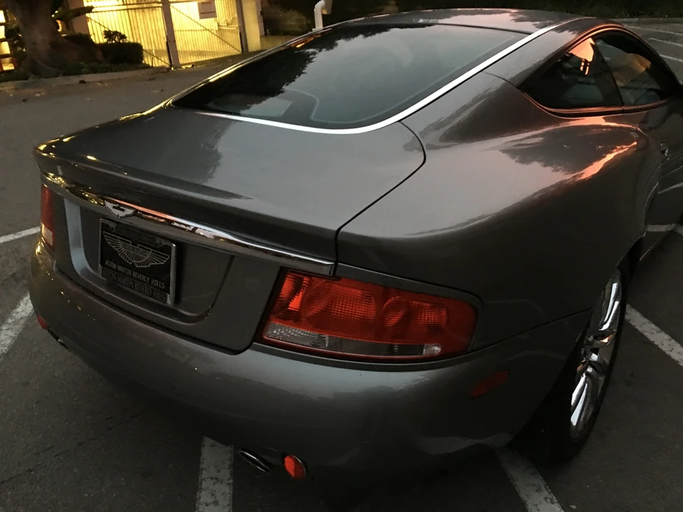 2003 Aston Martin Vanquish 1st Gen - Image 17 of 31