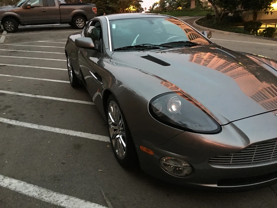 2003 Aston Martin Vanquish 1st Gen - Image 10 of 31