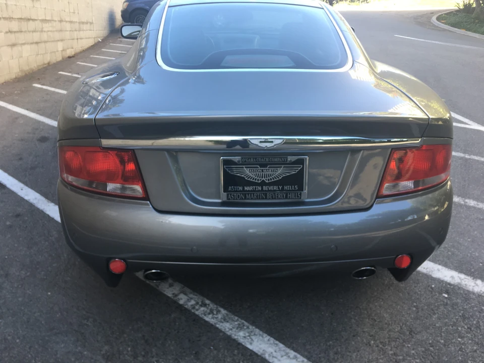 2003 Aston Martin Vanquish 1st Gen - Image 15 of 31
