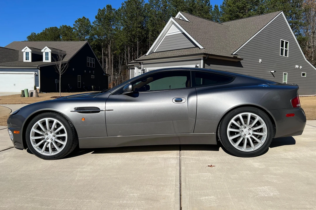2003 Aston Martin Vanquish 1st Gen - Image 3 of 31