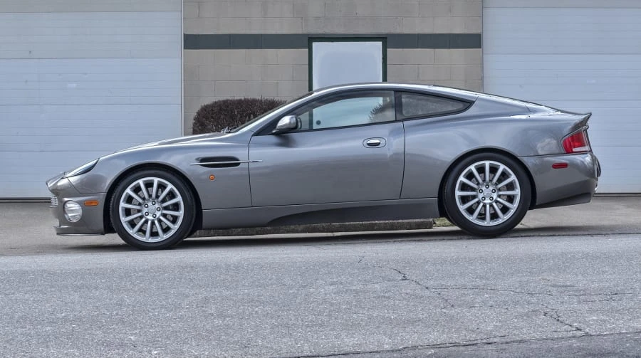 2003 Aston Martin Vanquish 1st Gen - Image 2 of 12