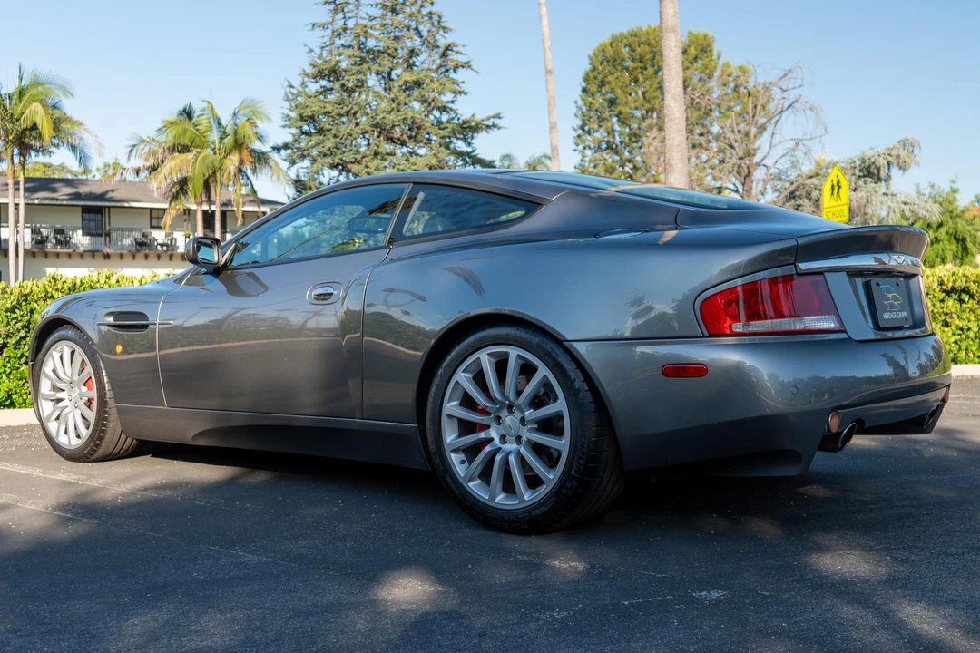 2003 Aston Martin Vanquish 1st Gen - Image 4 of 31