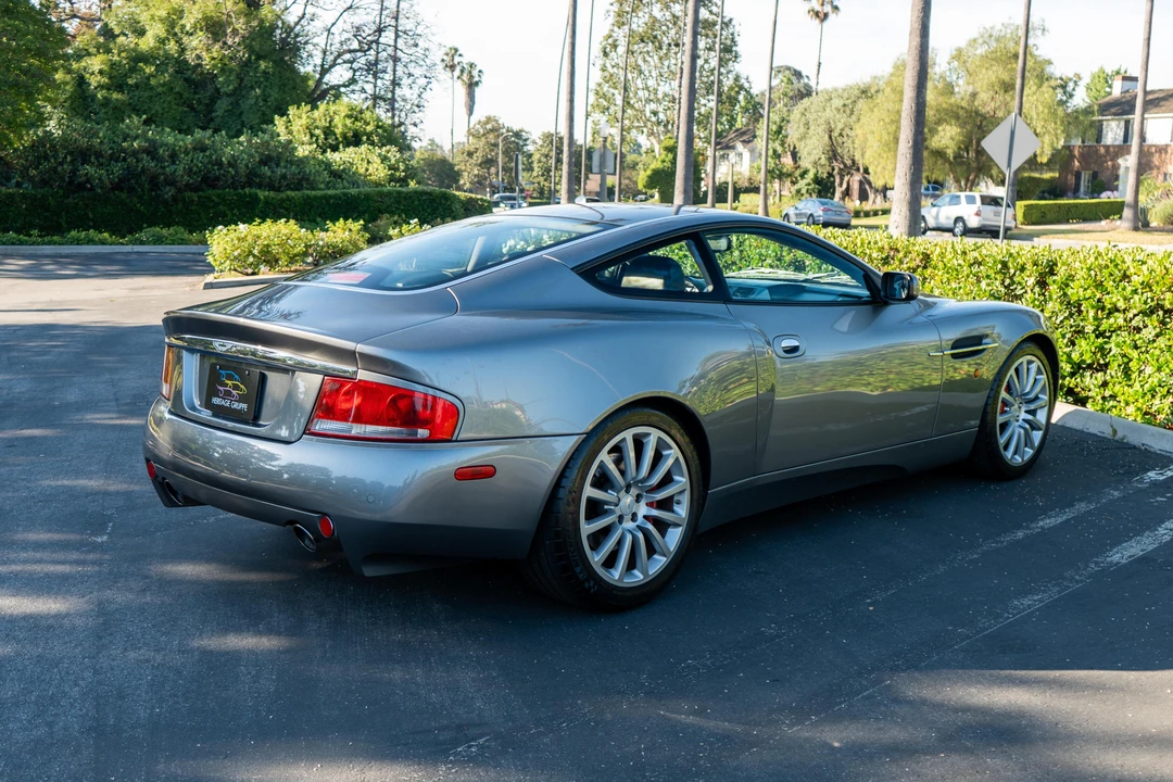 2003 Aston Martin Vanquish 1st Gen - Image 21 of 31
