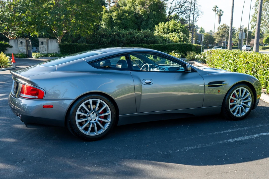 2003 Aston Martin Vanquish 1st Gen - Image 3 of 31