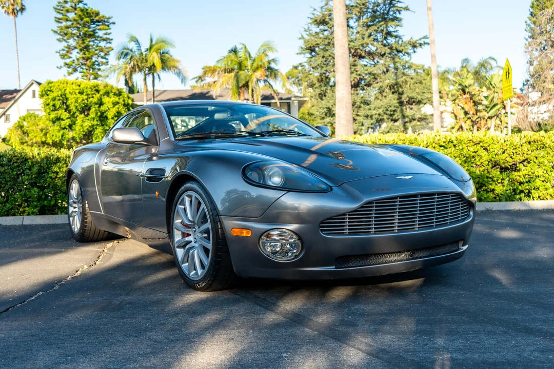 2003 Aston Martin Vanquish 1st Gen - Image 31 of 31